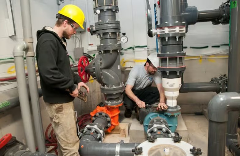 Journeyman & Apprentice Plumbers